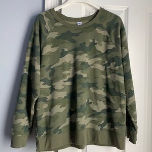 Old Navy Women’s Camo Crewneck Sweatshirt